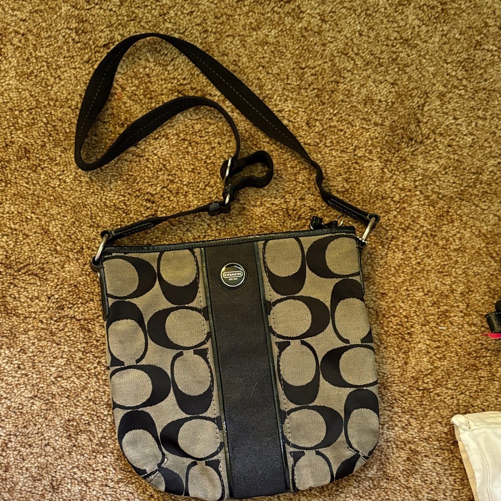 FLASH DEAL: Coach Vintage Crossbody